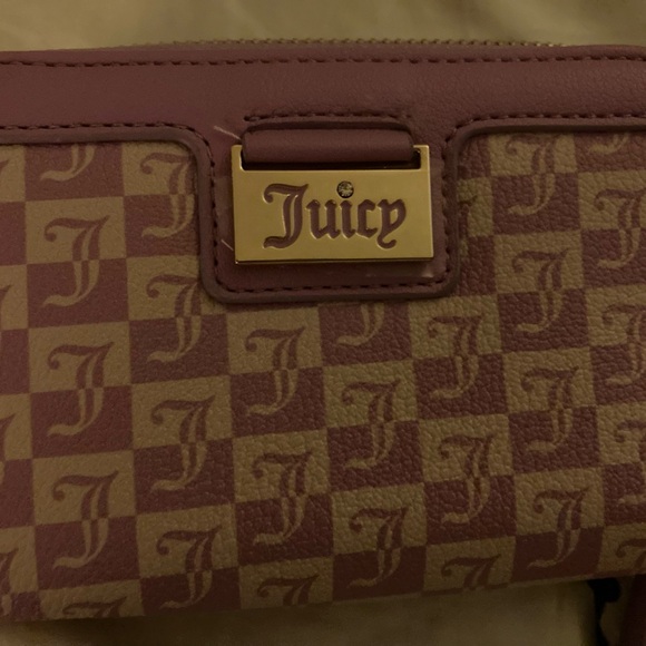 Juicy Couture Handbags - Classic Juicy Couture Cream and Violet Double Zip Wallet with Juicy Pull